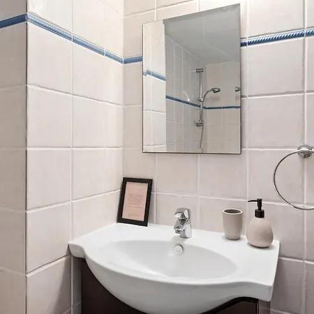 Apartament Lara By Nomads Inia